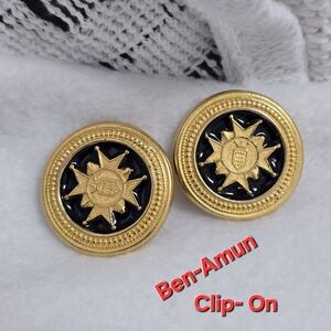VINTAGE Ben-Amun Gold and Black Clip-On Earrings